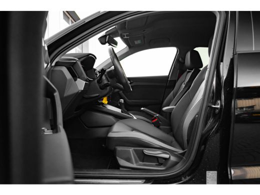 Audi A1 Citycarver Advanced edition 30 TFSI I LED verlichting I Lederen interieur I Rode remklauwen ActivLease financial lease