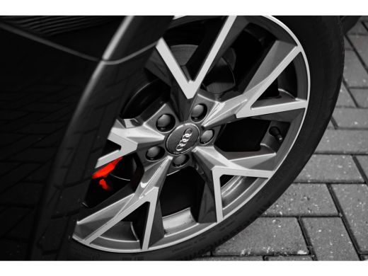 Audi A1 Citycarver Advanced edition 30 TFSI I LED verlichting I Lederen interieur I Rode remklauwen ActivLease financial lease