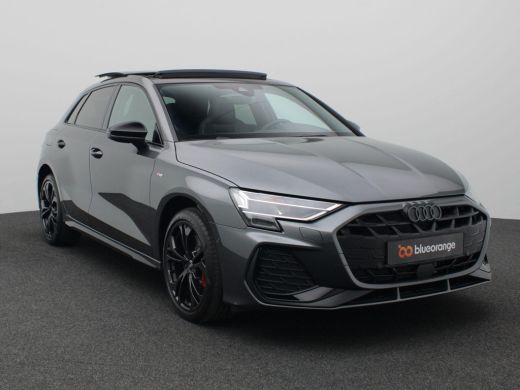 Audi A3 Sportback 45 TFSI e S edition Competition 272PK S-Tronic Led matrix, adaptive cruise, panoramadak... ActivLease financial lease