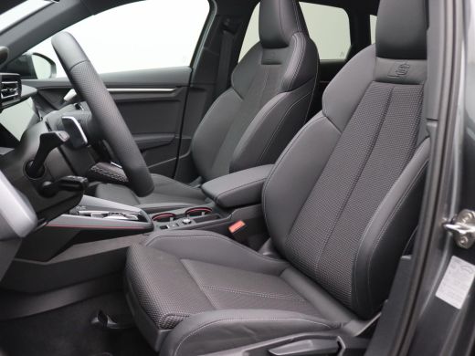 Audi A3 Sportback 45 TFSI e S edition Competition 272PK S-Tronic Led matrix, adaptive cruise, panoramadak... ActivLease financial lease