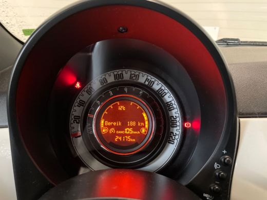 Fiat 500 Fiat 1.0 Hybrid Cult | Navigatie | Airco | Cruise Control | Parkeersensoren | Lichtmetalen velgen... ActivLease financial lease