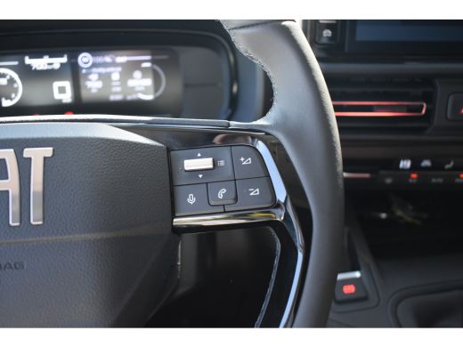 Fiat Doblò 1.5 BlueHDi 100 S&S L1 1000kg | Stuur/Stoelverwarming | Betimmering | Voorruitverwarming | Parkee... ActivLease financial lease