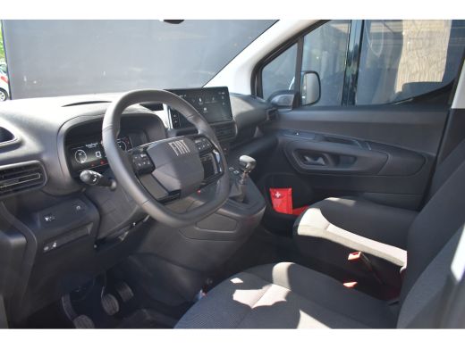 Fiat Doblò 1.5 BlueHDi 100 S&S L1 1000kg | Stuur/Stoelverwarming | Betimmering | Voorruitverwarming | Parkee... ActivLease financial lease