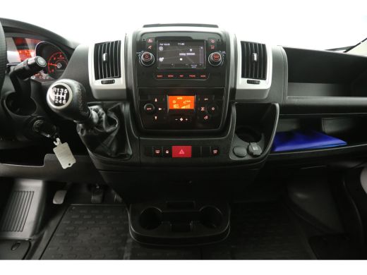 Fiat Ducato 30 2.3 MultiJet L2H1 Airco Camera Cruise LED Navigatie 3 Persoons ActivLease financial lease
