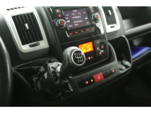Fiat Ducato 30 2.3 MultiJet L2H1 Airco Camera Cruise LED Navigatie 3 Persoons ActivLease financial lease