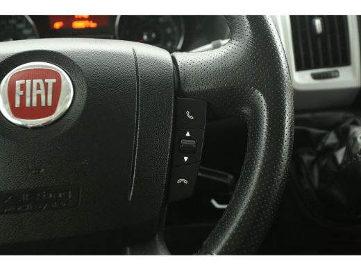 Fiat Ducato 30 2.3 MultiJet L2H1 Airco Camera Cruise LED Navigatie 3 Persoons ActivLease financial lease