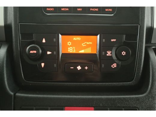 Fiat Ducato 30 2.3 MultiJet L2H1 Airco Camera Cruise LED Navigatie 3 Persoons ActivLease financial lease
