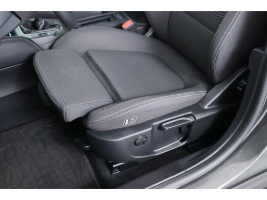 Ford Focus 1.0 EcoBoost Titanium Business | Adaptive Cruise | Climate Control | Navigatie | Parkeersensoren ... ActivLease financial lease