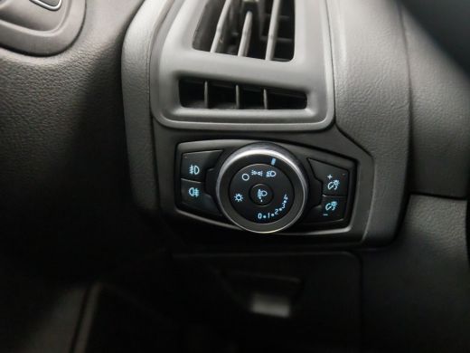 Ford Focus 1.0 Sport (APPLE CARPLAY, NAVIGATIE, LM VELGEN, PARKEERSENSOREN, SPORTSTOELEN, CRUISE, ELEK PAKKE... ActivLease financial lease