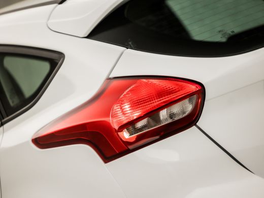Ford Focus 1.0 Sport (APPLE CARPLAY, NAVIGATIE, LM VELGEN, PARKEERSENSOREN, SPORTSTOELEN, CRUISE, ELEK PAKKE... ActivLease financial lease