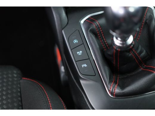 Ford FOCUS Wagon Ford 1.0 EcoBoost Hybrid ST Line Style | 1e Eigenaar | Stoel-/Stuuverwarming | Navigatie | Climat... ActivLease financial lease