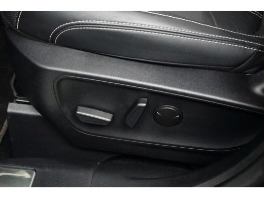 Ford Kuga 2.5 PHEV Vignale | Pano-Dak | Adapt. Cruise | Full LED | Dode hoek detectie | 19 Inch Vignale vel... ActivLease financial lease