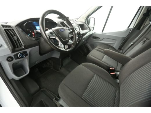 Ford Transit 350 2.0 TDCI L3H2 2800KG Trekgew. Trekhaak Ladderlift Airco Cruise PDC 3 Persoons Elektrpakket ActivLease financial lease