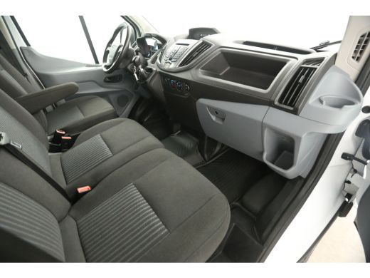 Ford Transit 350 2.0 TDCI L3H2 2800KG Trekgew. Trekhaak Ladderlift Airco Cruise PDC 3 Persoons Elektrpakket ActivLease financial lease