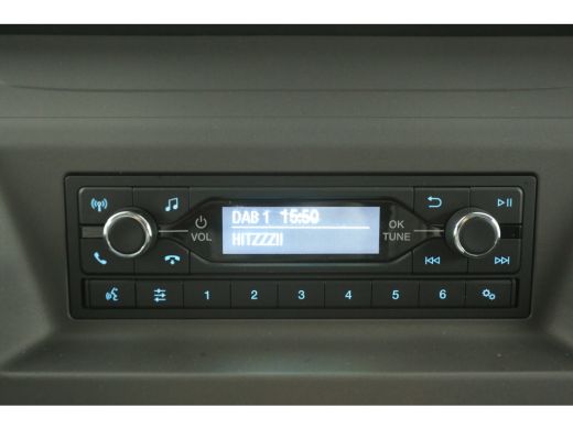 Ford Transit Custom 320 2.0 TDCI L1H1 Airco Cruise Trekhaak Parkeersensoren 3 Persoons Elektrpakket ActivLease financial lease