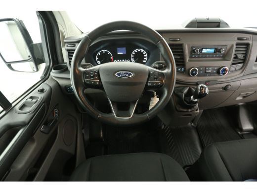 Ford Transit Custom 320 2.0 TDCI L1H1 Airco Cruise Trekhaak Parkeersensoren 3 Persoons Elektrpakket ActivLease financial lease