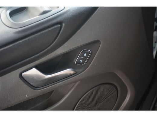 Ford Transit Custom | Camera | Carplay | Cruise | Voorruitverwarming ActivLease financial lease