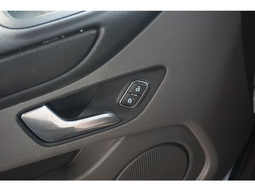 Ford Transit Custom Ford 300 2.0 TDCI L2H1 Trend Automaat | 2 zitplaatsen rechtsvoor | Achteruitrijcamera | Airco ActivLease financial lease