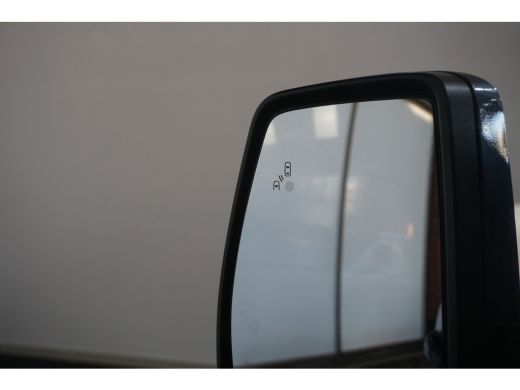 Ford Transit Custom Ford 320 2.0 TDCI L2H1 Sport | Achteropkomend verkeer waarschuwing | Achteruitrijcamera | Apple C... ActivLease financial lease