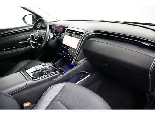 Hyundai Tucson Hyundai 1.6 T-GDI PHEV Comfort 4WD | Cruise control adaptief met Stop&Go | Navigatiesysteem full map ActivLease financial lease