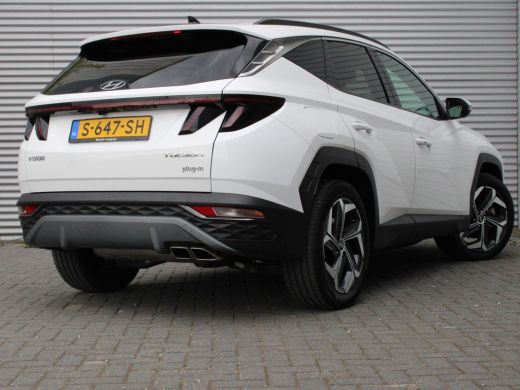 Hyundai Tucson Hyundai 1.6 T-GDI PHEV Comfort Smart 4WD | Buitenspiegels elektrisch inklapbaar | Navigatiesystee... ActivLease financial lease