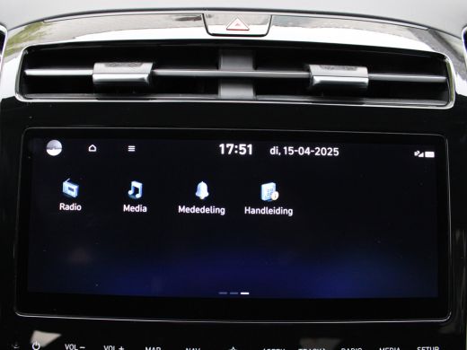 Hyundai Tucson Hyundai 1.6 T-GDI PHEV Comfort Smart 4WD | Buitenspiegels elektrisch inklapbaar | Navigatiesystee... ActivLease financial lease