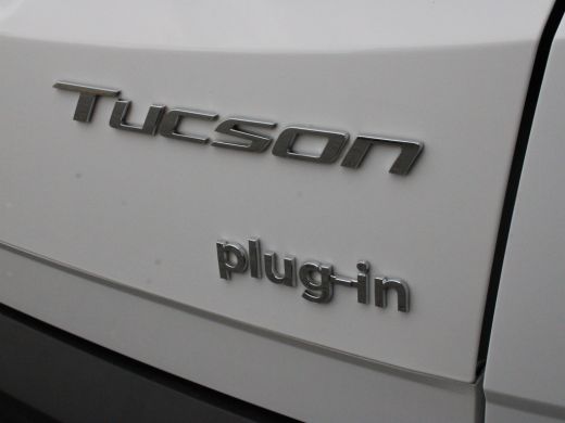 Hyundai Tucson Hyundai 1.6 T-GDI PHEV Comfort Smart 4WD | Buitenspiegels elektrisch inklapbaar | Navigatiesystee... ActivLease financial lease