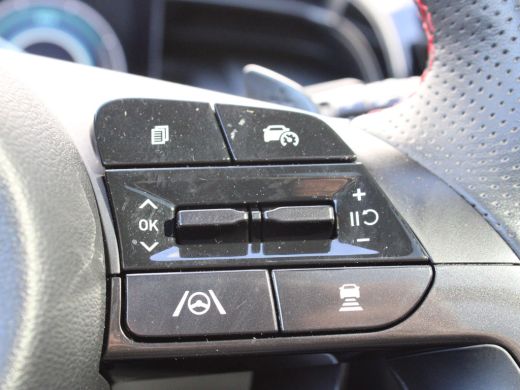 Hyundai Tucson Hyundai 1.6 T-GDI PHEV N Line Sky 4WD | Elektrisch glazen panorama-dak | Trekhaak | Voorstoelen v... ActivLease financial lease