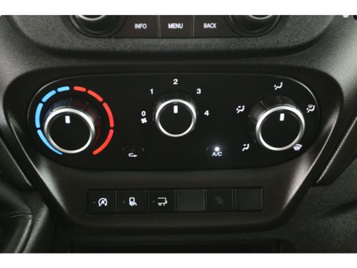Iveco Daily 35C16H 2.3 410 157PK Dubbellucht Bakwagen Laadklep Laadbak Airco 3 Persoons Elektrpakket ActivLease financial lease