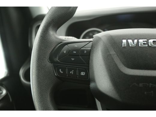 Iveco Daily 35C16H 2.3 410 157PK Dubbellucht Bakwagen Laadklep Laadbak Airco 3 Persoons Elektrpakket ActivLease financial lease