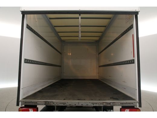 Iveco Daily 35C16H 2.3 410 157PK Dubbellucht Bakwagen Laadklep Laadbak Airco 3 Persoons Elektrpakket ActivLease financial lease