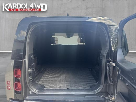Land Rover Defender Hard Top 3.0 D250 110 MHEV X-Dynamic SE |GRIJSKENTEKEN| Urban velgenset 22inch | treeplanken | zi... ActivLease financial lease