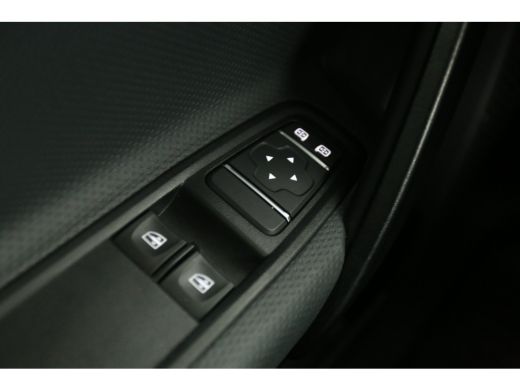 Mercedes Citan 110 CDI L1H1 Automaat Airco Carplay Cruise 18''LMV PDC Stoelverw. Elektrpakket Schuifdeur ActivLease financial lease