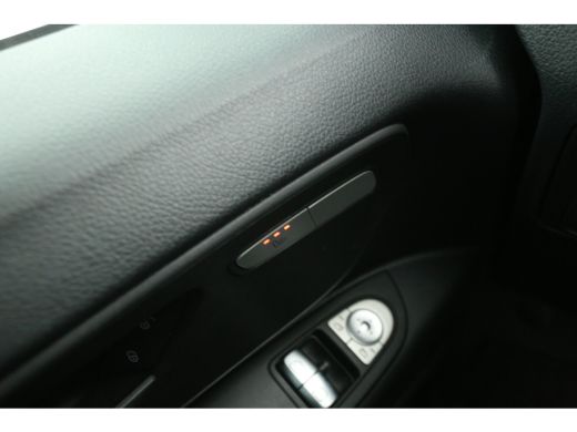 Mercedes eVito Lang 41 kWh | GRATIS E-Step! | Elektrisch | EMISSIEVRIJE ZONE | Airco Camera Stoelverw. Elektrpakket ActivLease financial lease