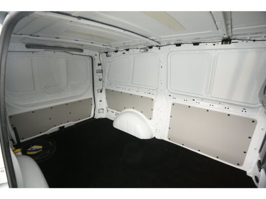 Mercedes eVito Lang 41 kWh | GRATIS E-Step! | Elektrisch | EMISSIEVRIJE ZONE | Airco Camera Stoelverw. Elektrpakket ActivLease financial lease