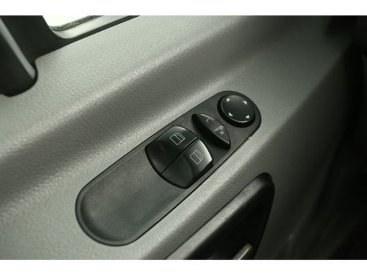 Mercedes Sprinter 314 CDI L2H1 143PK Airco Bluetooth Stoelverwarming Schuifdeur Elektrpakket ActivLease financial lease