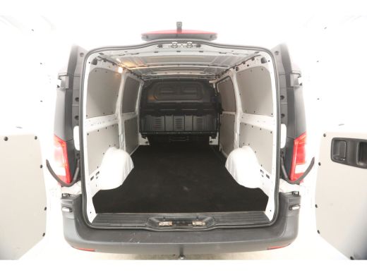 Mercedes Vito 114 CDI Lang Automaat Airco Cruise 3 Persoons Leder Stoelverw. Elektrpakket Trekhaak ActivLease financial lease