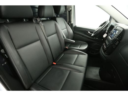 Mercedes Vito 114 CDI Lang Automaat Airco Cruise 3 Persoons Leder Stoelverw. Elektrpakket Trekhaak ActivLease financial lease