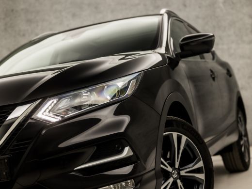 Nissan QASHQAI 1.2 N-Connecta Sport (PANORAMADAK, NAVIGATIE, 360 CAMERA, KEYLESS, SPORTSTOELEN, GETINT GLAS, PAR... ActivLease financial lease