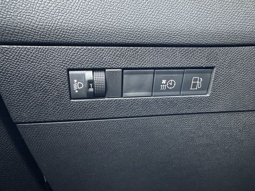 Opel Astra Opel 1.6 180PK Hybride Edition+ | ADAPTIVE CRUISE CONTROL| PAARKEERSENSOREN V+A| APPLE CARPLAY/AN... ActivLease financial lease