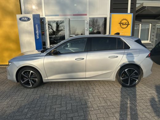 Opel Astra Opel 1.6 180PK Hybride Edition+ | ADAPTIVE CRUISE CONTROL| PAARKEERSENSOREN V+A| APPLE CARPLAY/AN... ActivLease financial lease