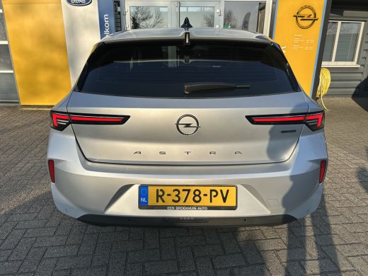 Opel Astra Opel 1.6 180PK Hybride Edition+ | ADAPTIVE CRUISE CONTROL| PAARKEERSENSOREN V+A| APPLE CARPLAY/AN... ActivLease financial lease