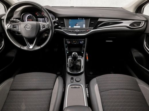 Opel Astra Sports Tourer 1.2 Design & Tech (APPLE CARPLAY, NAVIGATIE, CAMERA, CLIMATE, GETINT GLAS, SPORTSTO... ActivLease financial lease