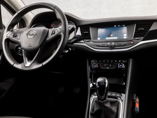 Opel Astra Sports Tourer 1.2 Design & Tech (APPLE CARPLAY, NAVIGATIE, CAMERA, CLIMATE, GETINT GLAS, SPORTSTO... ActivLease financial lease