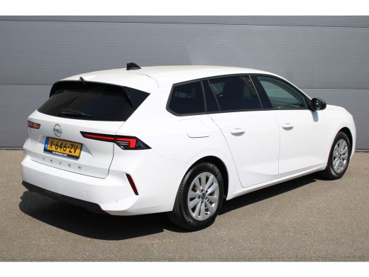 Opel Astra Sports Tourer Opel 1.2 Turbo | Achterbank in delen neerklapbaar | Airco (automatisch) | Alarm kla... ActivLease financial lease