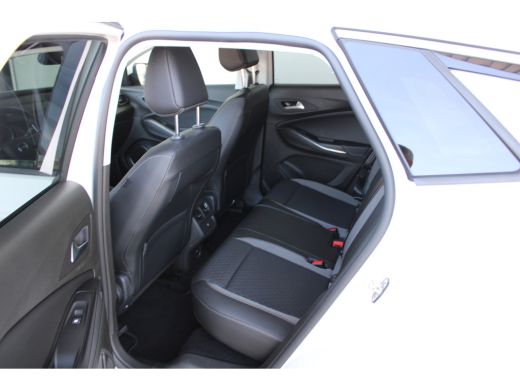 Opel Grandland X Opel 1.2 Turbo Business Executive | Apple Carplay/Android Auto|telefoonintegratie premium | Comfo... ActivLease financial lease