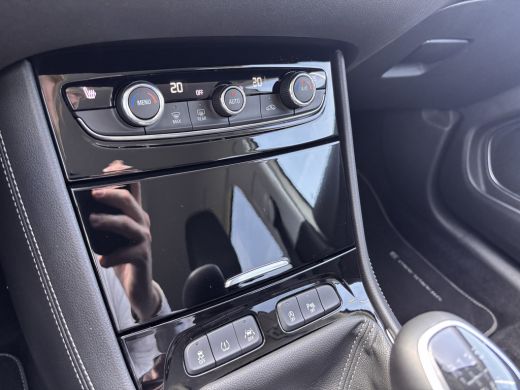 Opel Grandland X Opel 1.2 Turbo Business Executive | Comfortstoel(en) | Cruise control | DAB ontvanger ActivLease financial lease