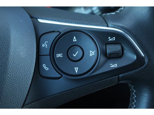 Opel Grandland X 1.6 Turbo Innovation 181 PK | Camera | AGR | 18" LMV | BLIS | LED | Elec. Achterklep | 181 PK | C... ActivLease financial lease