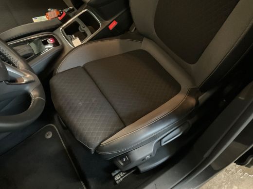Opel Grandland X Opel 1.6 Turbo Innovation ActivLease financial lease