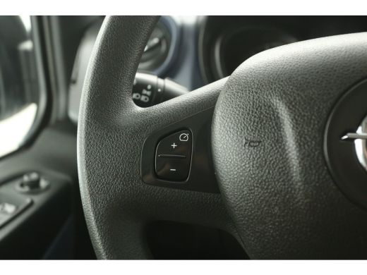 Opel Vivaro 1.6 CDTI L1H1 Airco Cruise Navigatie PDC 3 Persoons Elektrpakket ActivLease financial lease